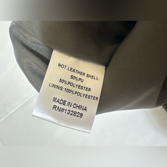 Revolve Superdown Minta Faux Leather Skirt in Distressed Grey Sz Small - Picture 5 of 5